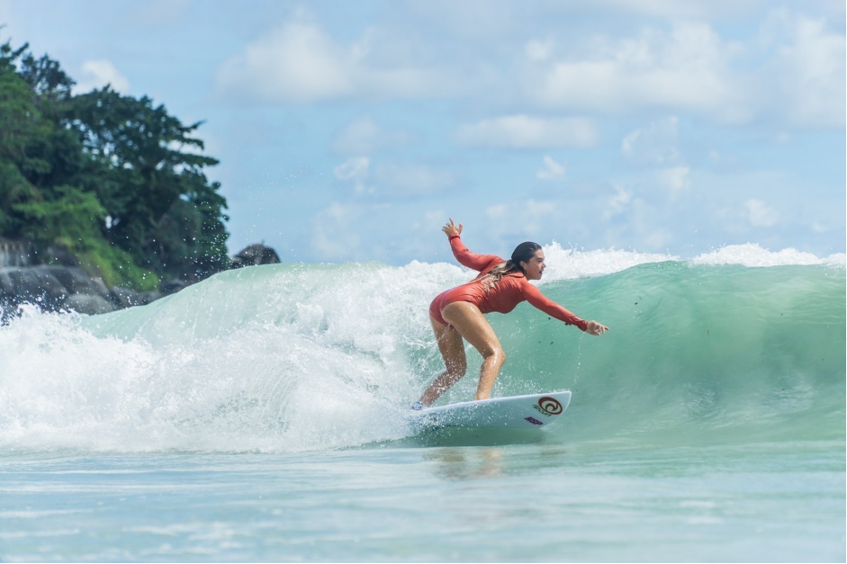 GO ANNIE! | WSL: VANS BALI PRO PRESENTED BY EAST VENTURE BY RIPCURL