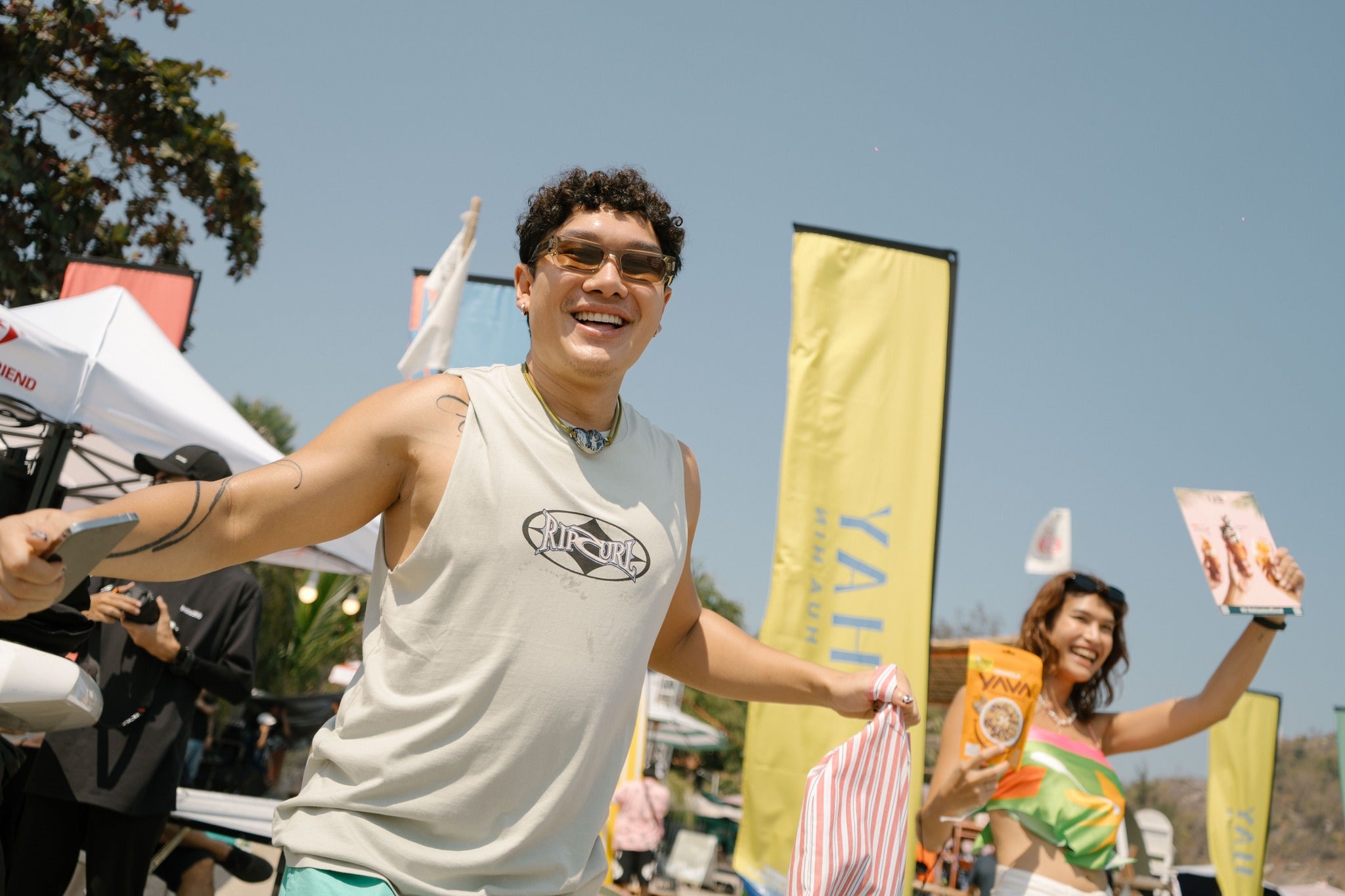 รวมไอเดียชุดเที่ยวทะเลสำหรับผู้ชายสไตล์ลุยๆ จาก Ripcurl ใส่แล้วเท่ ถ่ายรูปขึ้นทุกมุม